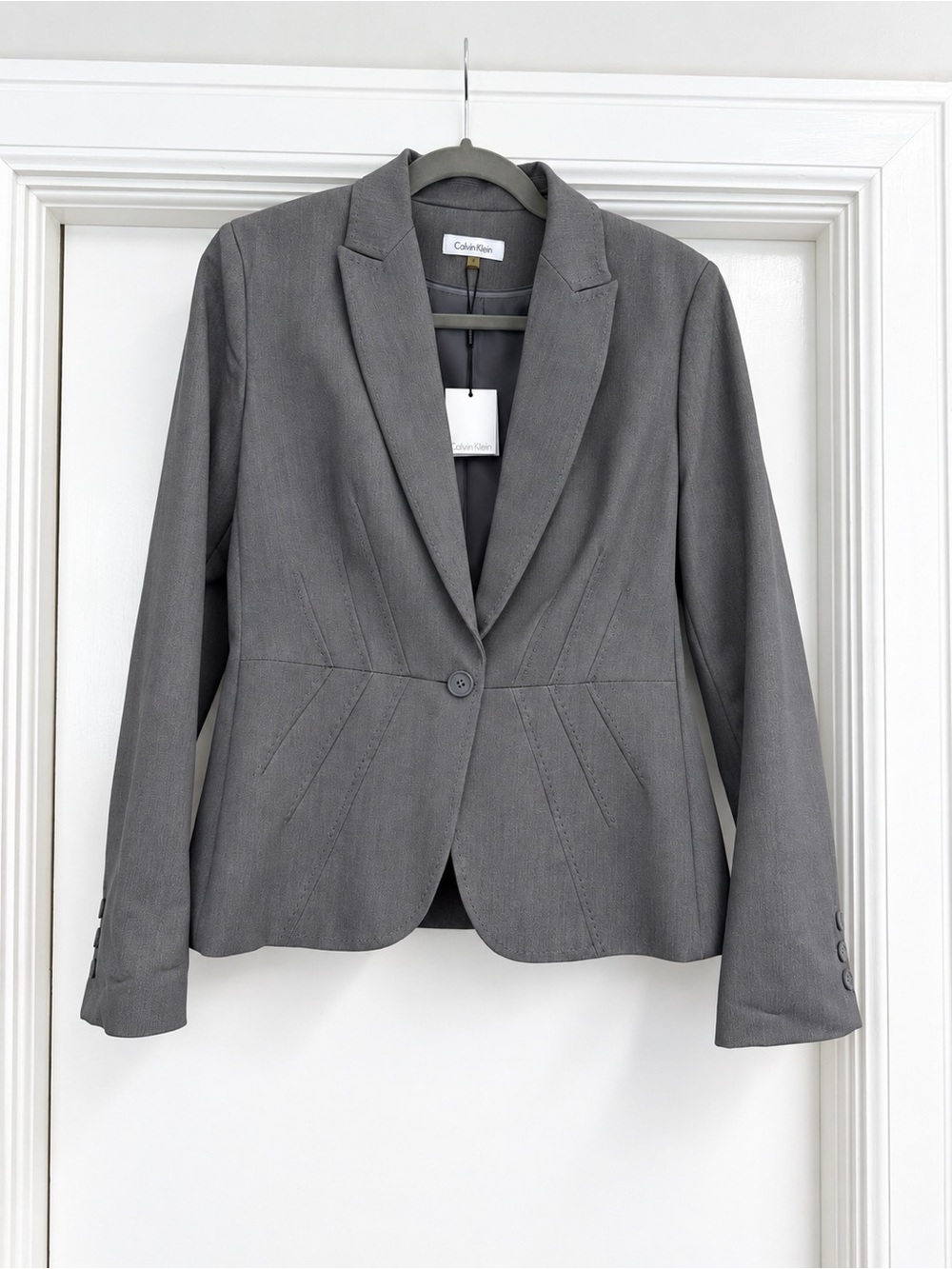 NWT Calvin Klein Gray Single-Button Tailored Blazer, Size 6